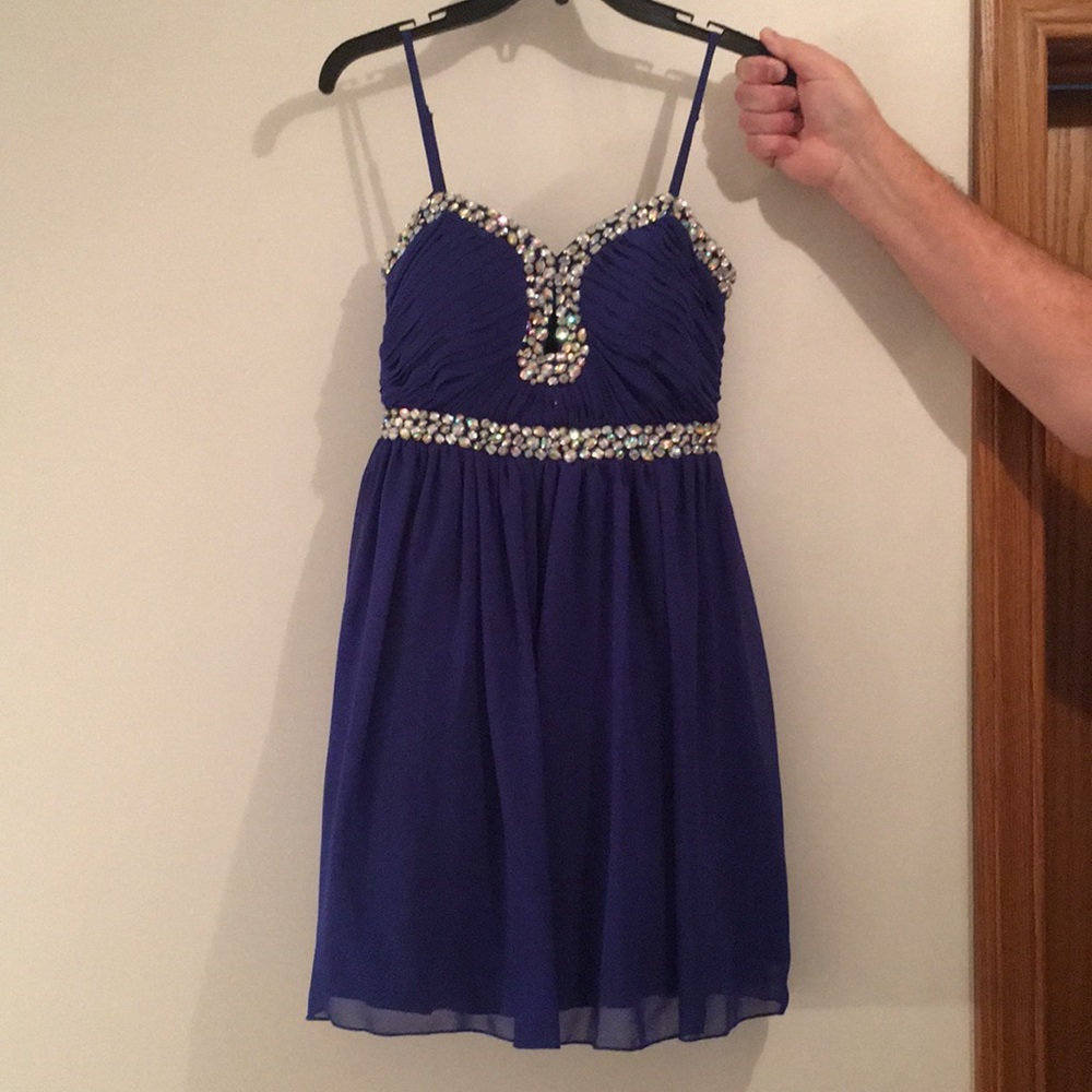 Short formal/prom dress